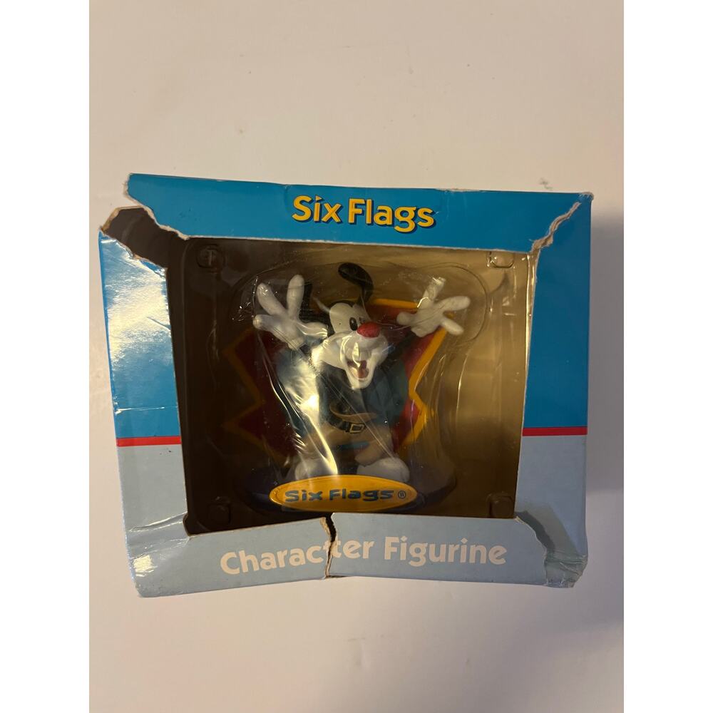 Looney tunes six flags Yakko figure 90s